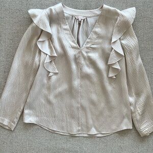 Rebecca Taylor silk cream ruffled blouse. SZ4